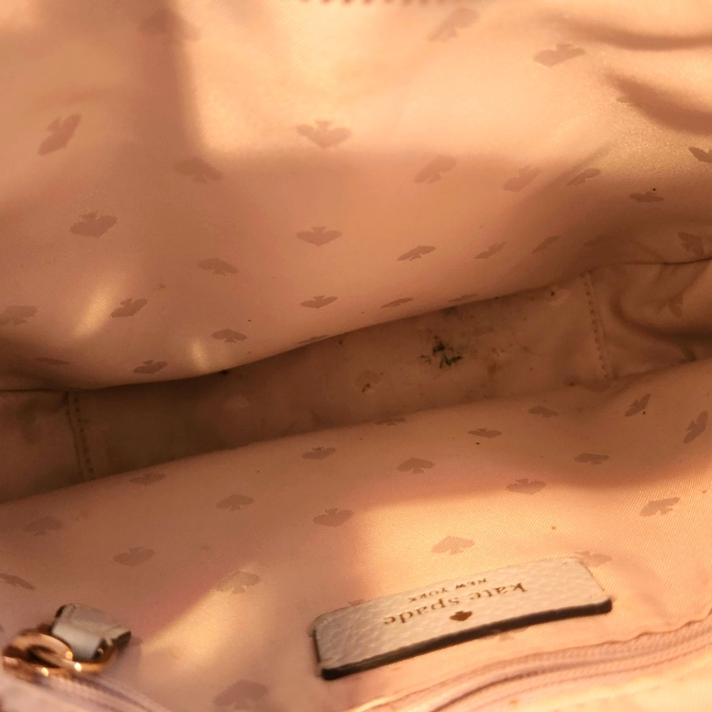 Kate Spade spring 2022 crossover bag.